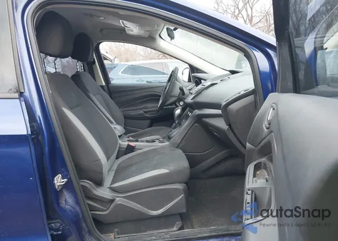 2013 Ford Escape S from USA, damaged, VIN 1FMCU0F76DUD35800